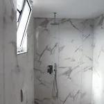 Shapa Πανσιόν 4*