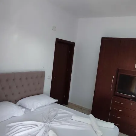 Pensión Shapa Ksamil