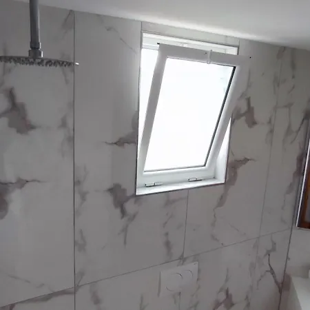 Pensjonat Shapa Ksamil