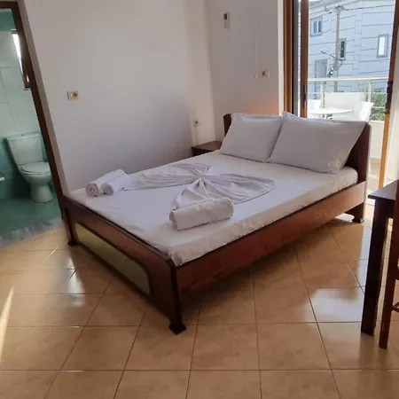 Shapa 4* Εξαμίλιο